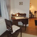 Alte Zinshaus Apartment Knittelfeld
