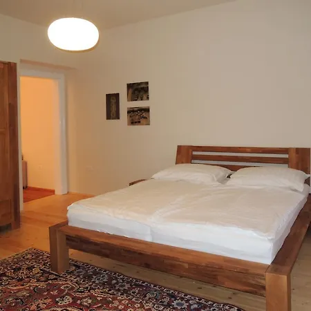 Alte Zinshaus Daire Knittelfeld