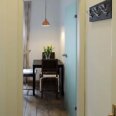 Alte Zinshaus Apartament *