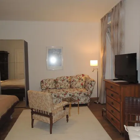 Alte Zinshaus Apartament Knittelfeld