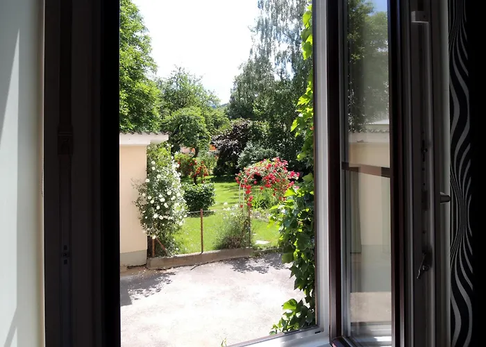 Alte Zinshaus Apartmán Knittelfeld