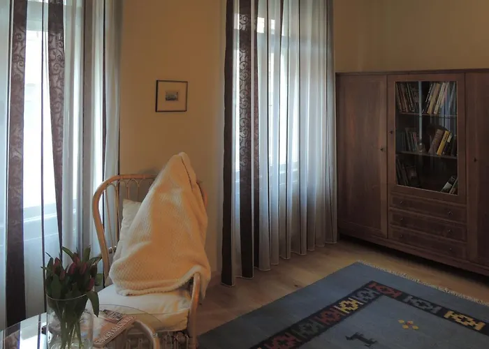 Alte Zinshaus Apartmán *