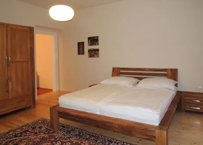 Alte Zinshaus Apartmán Knittelfeld